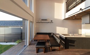 Dining - Tabi No Teitaku Y-beach (Tsuruoka)