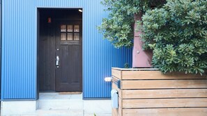 Exterior detail - Awaji Beach House (Awaji)