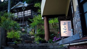 Exterior detail - Tsuetate Onsen Yorozuya Ryokan (Oguni)