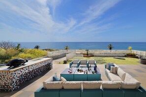 Outdoor dining - Villa Shinra (Minamiboso)