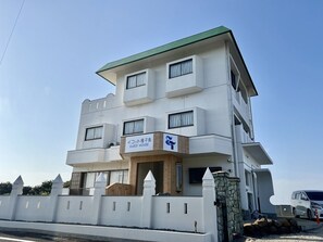 Exterior - Guest House Ecott Tanegashima (Nishinoomote)