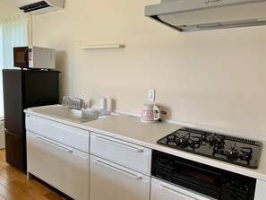 Private kitchen - K's Villa Miyakojima (Miyakojima)