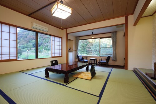 Bandai Atami Onsen Yamashiroya