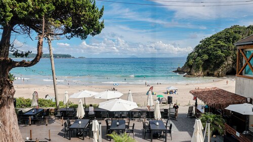 Beach Front Auberge Litore