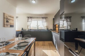 Dining - Gozo Penthouse with Terrace, BBQ & Private Roof (Gozo)