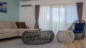 Living area - Private Pool Villa Kouri The Sweet (Nakijin)