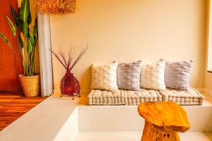 Interior - Bali Modern Resort Woody House (Shimoda)