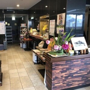 Lobby - Hotel Kikuyu (Tono)