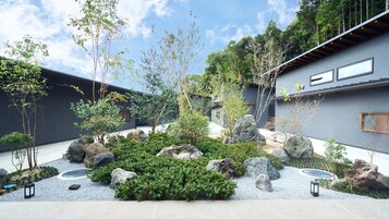 Jardines del alojamiento