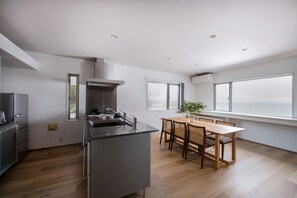 Private kitchen - Izumo Hotel The Cliff (Izumo)