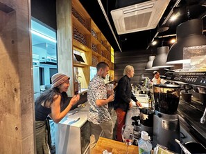 Private kitchen - Artist Village Apartments Kochi (Kochi)