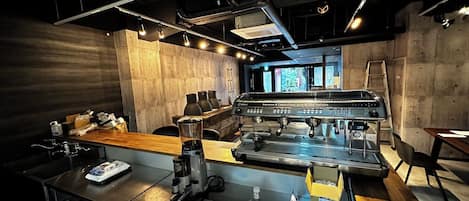 Bar (in der Unterkunft)