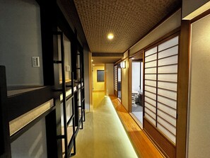 Interior - Artist Village Apartments Kochi (Kochi)