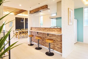 Dining - Maigre Kenny's House (Ito)