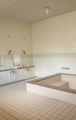 Spa - Shitorinosato Kume Lodge (Tsuyama)