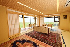 Interior - Kasuminoura Nagomi (Itako)