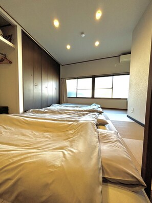 Room - Shiki Seaside Vacation Rental (Susami)