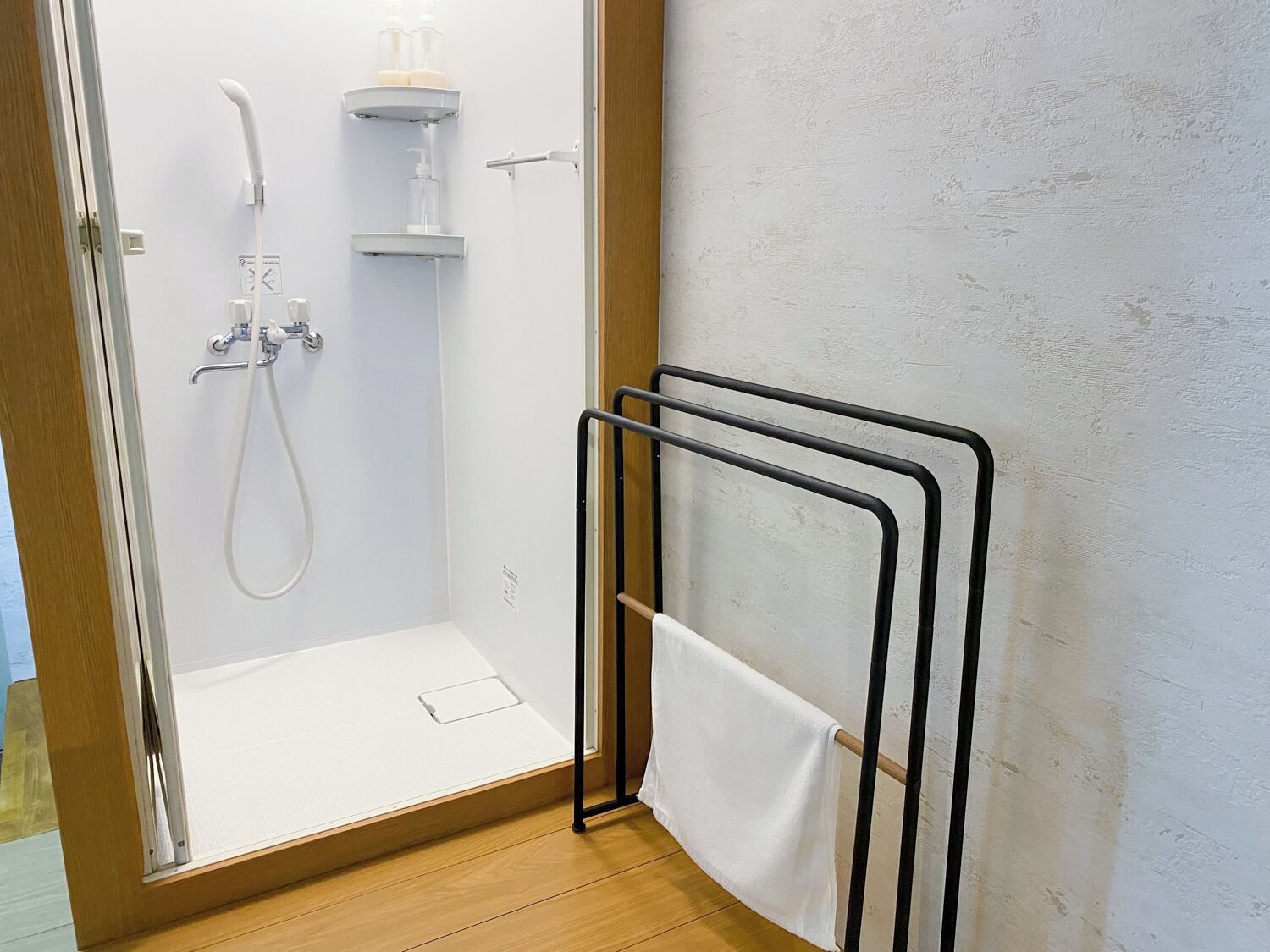 Een haardroger, zeep