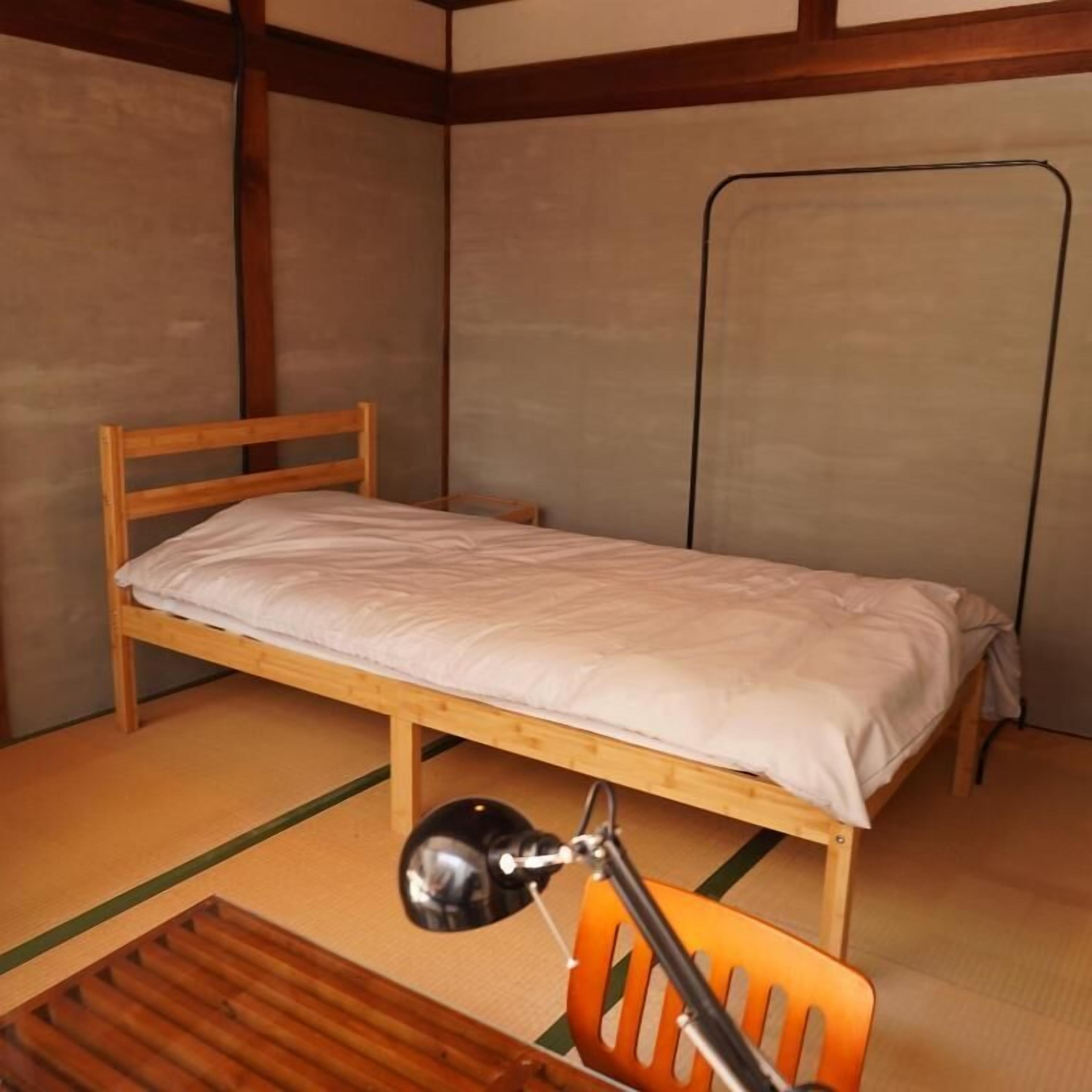 Einzelzimmer | Zimmersafe, Verdunkelungsvorhänge, kostenloses WLAN