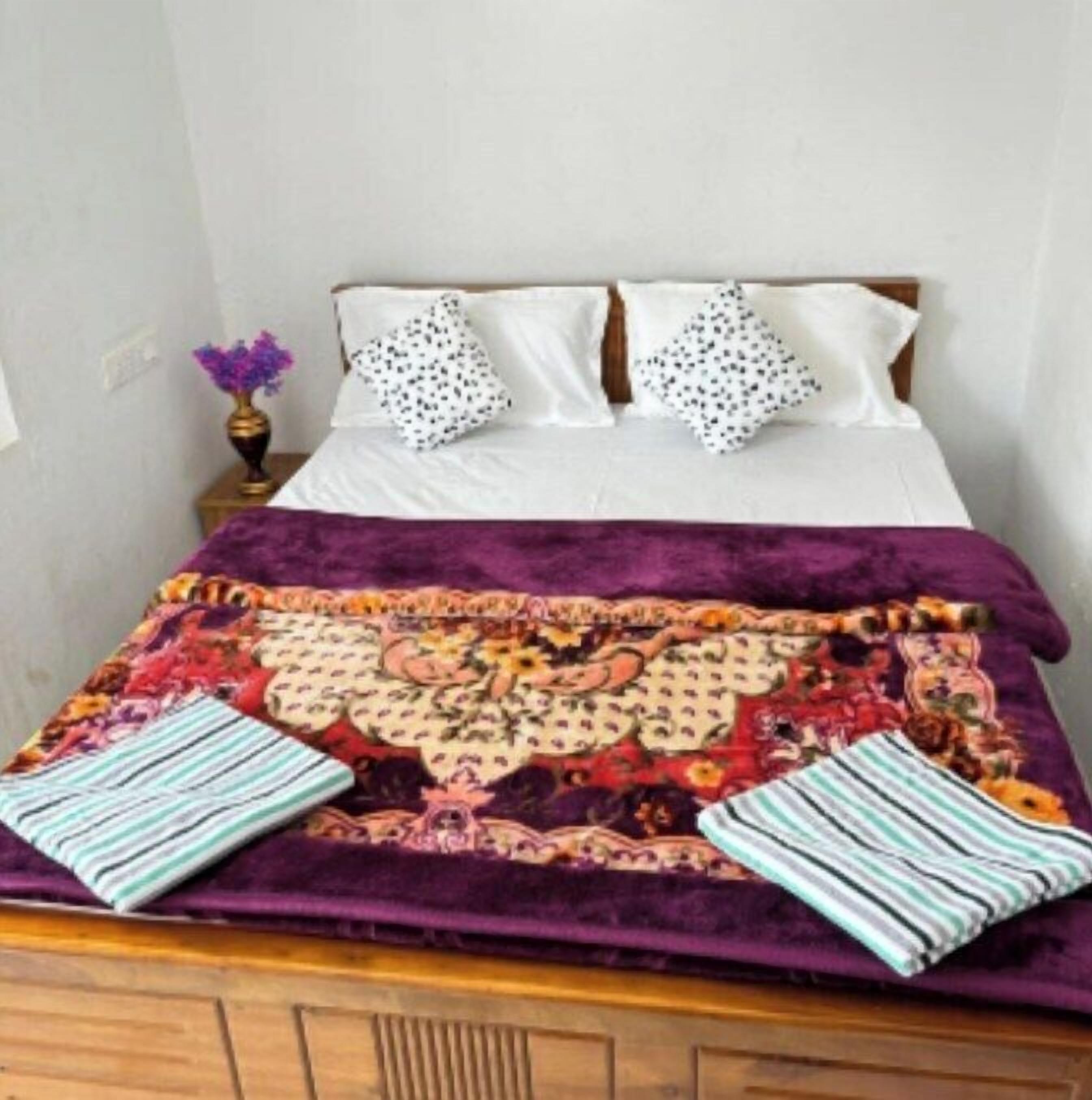 Deluxe kamer | Een bureau, een laptopwerkplek, gratis wifi