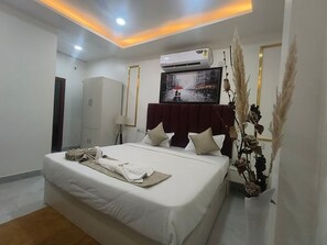 Premium Room - Bisaka Hotel (Patna)
