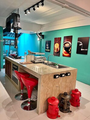 Private kitchen - This is the postal code to be in chiang mai minutes. minutes to 305 restaurants (Chang Wat Chiang Mai)