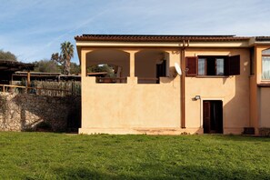 อพาร์ทเมนท์, 3 ห้องนอน | บริเวณภายนอก