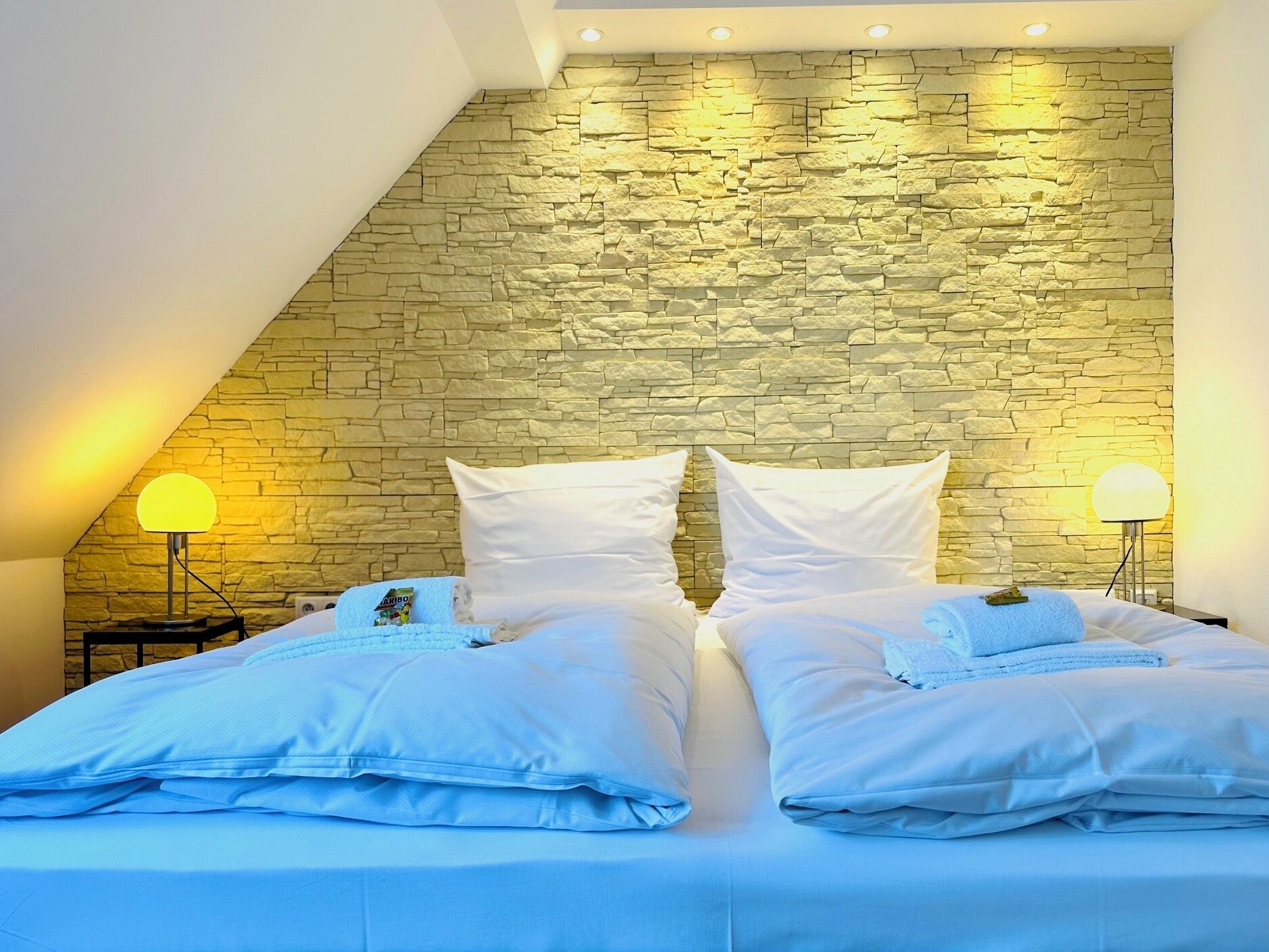 Classic Studio, 1 King Bed, Kitchenette