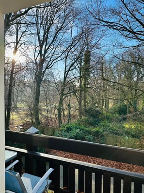 Comfort Condo, 1 King Bed with Sofa bed, Balcony, Park View | Property grounds - green-man Parkapartments  (Wolfsburg)