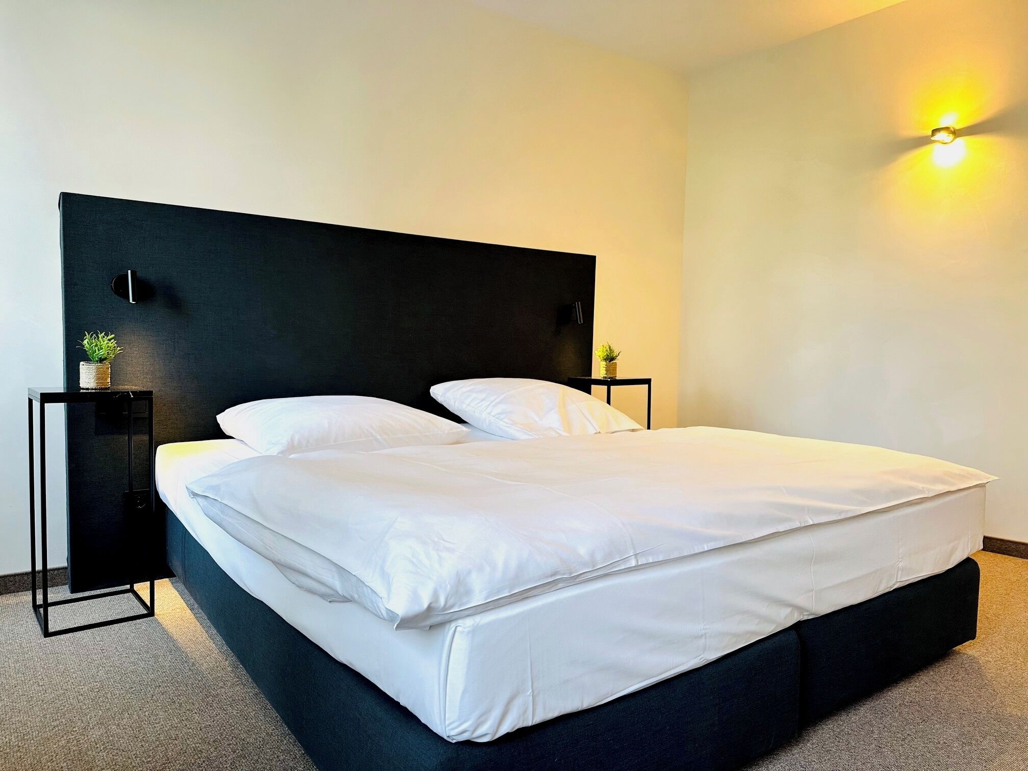 Comfort Condo, Multiple Beds, Ensuite, Park View