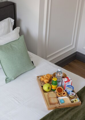 1 bedroom, WiFi, bed sheets - Elvezia 22 (Baveno)