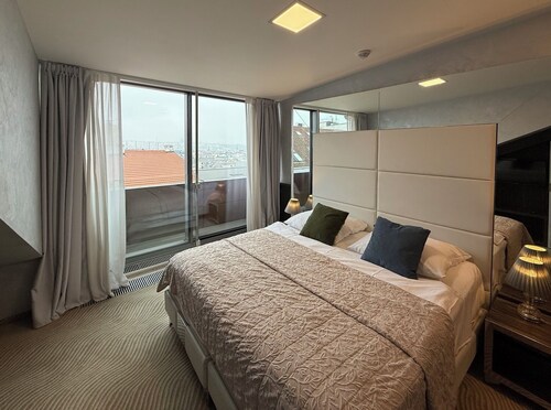 Wenceslas Hotel & Apartments