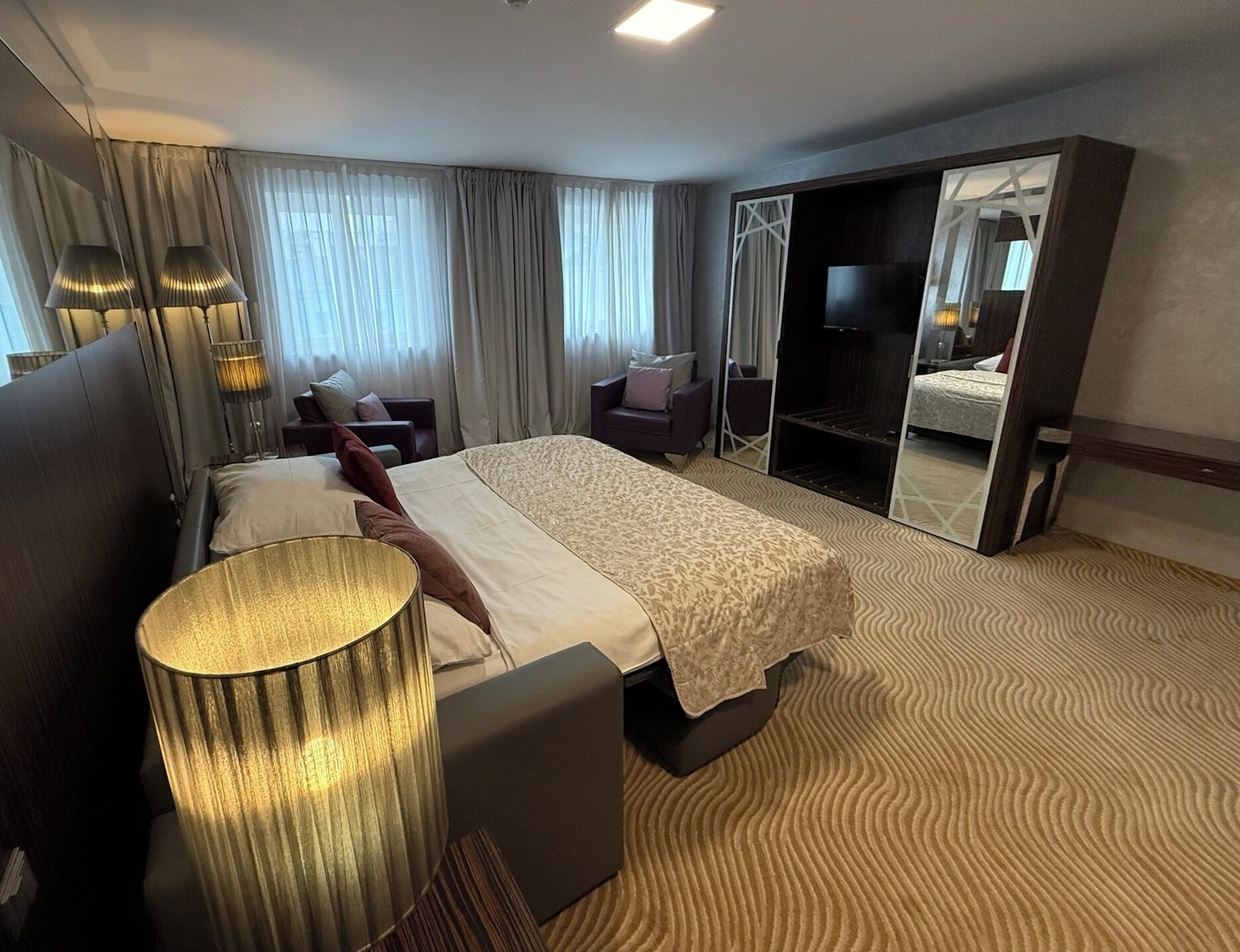 In-room safe, desk, laptop workspace, blackout curtains