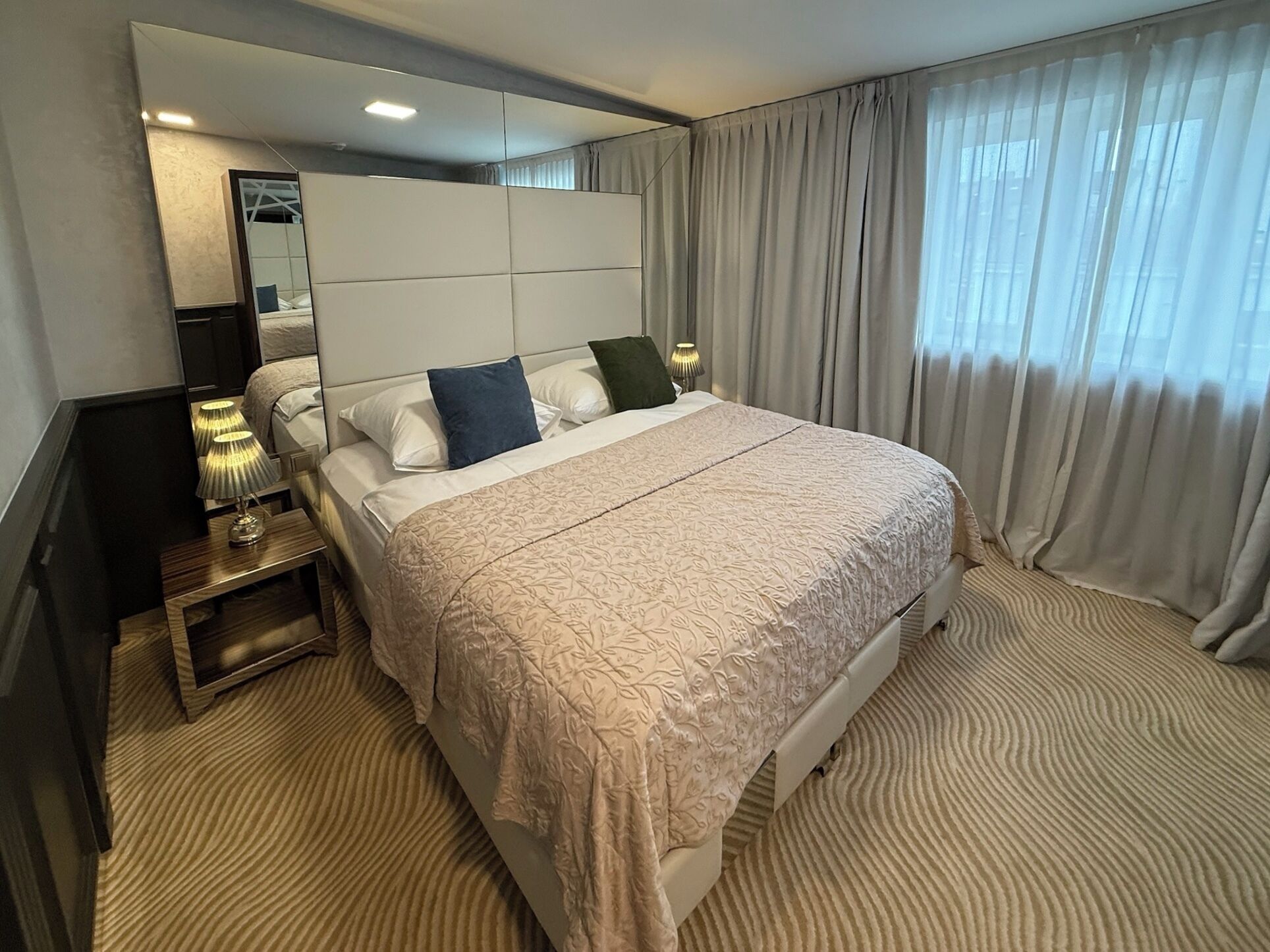 In-room safe, desk, laptop workspace, blackout curtains