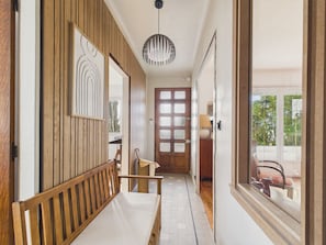Interior - Comfortable house for 8 with garden (Saint-Gilles-Croix-de-Vie)
