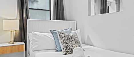 3 bedrooms, WiFi, bed sheets