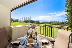 Outdoor dining - SUMMER SALE! Golf course 1BR with ocean views and lanai, Kapalua Golf Villas 17T7 (Lahaina)