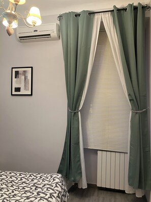 Deluxe Room | Desk, laptop workspace, free WiFi - Conte Residence (Rome)