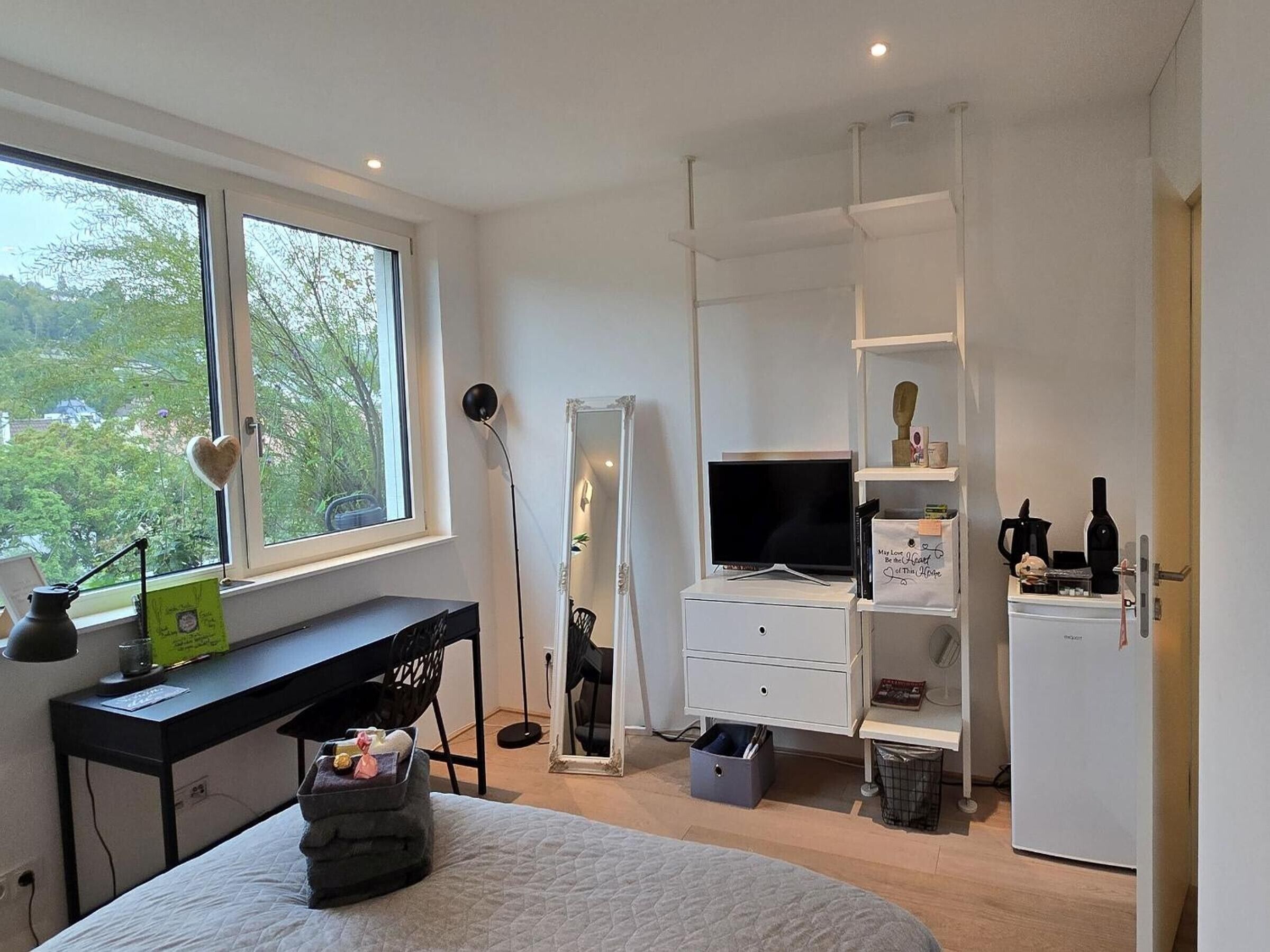 1 chambre, fer et planche à repasser, Wi-Fi, draps fournis