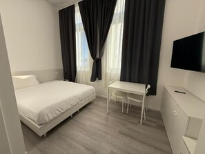 Economy Single Room | Free WiFi - Viva Residence (Calderara di Reno)