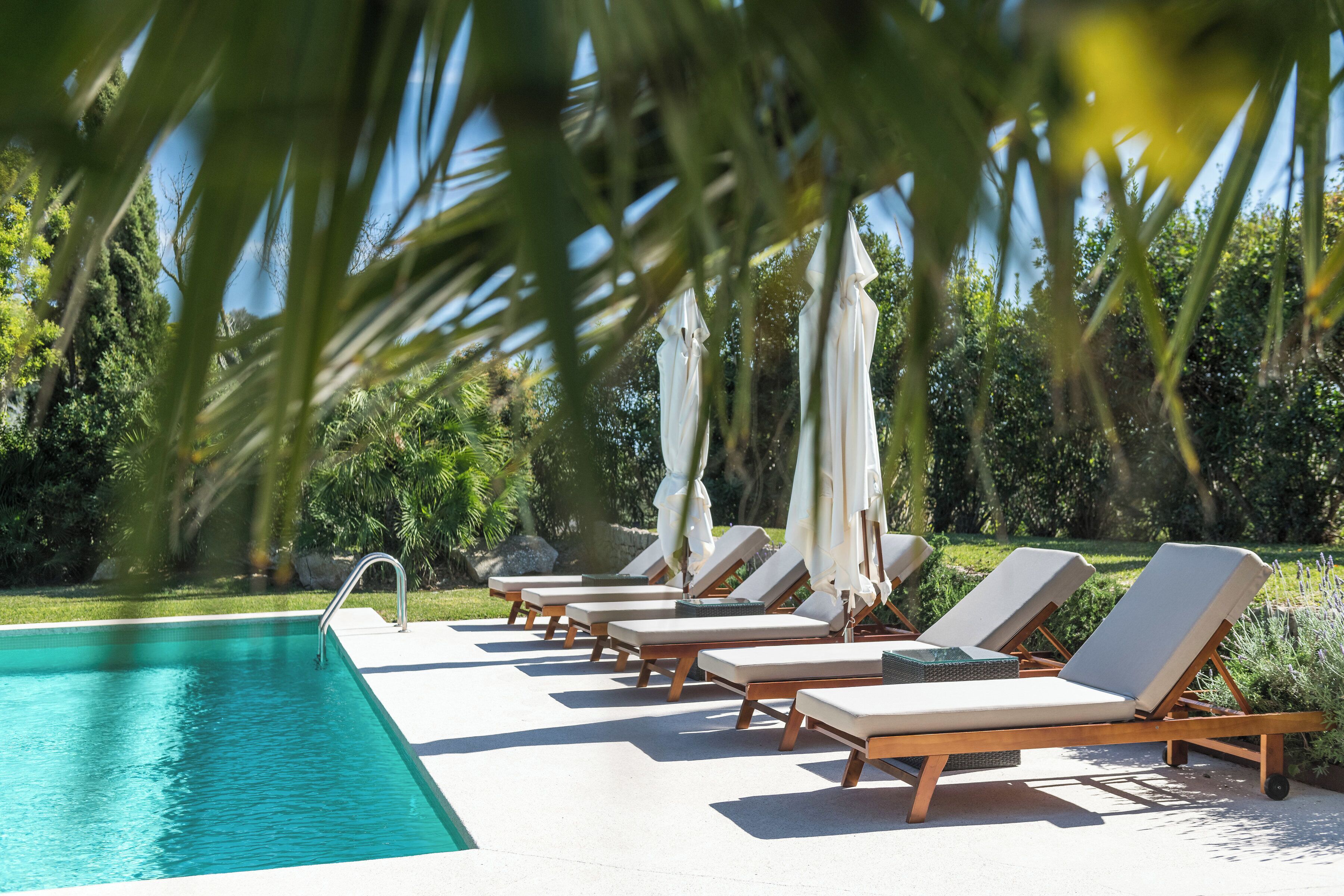 من حمّامات السباحة المغطاة، حمّام سباحة خارجي موسمي