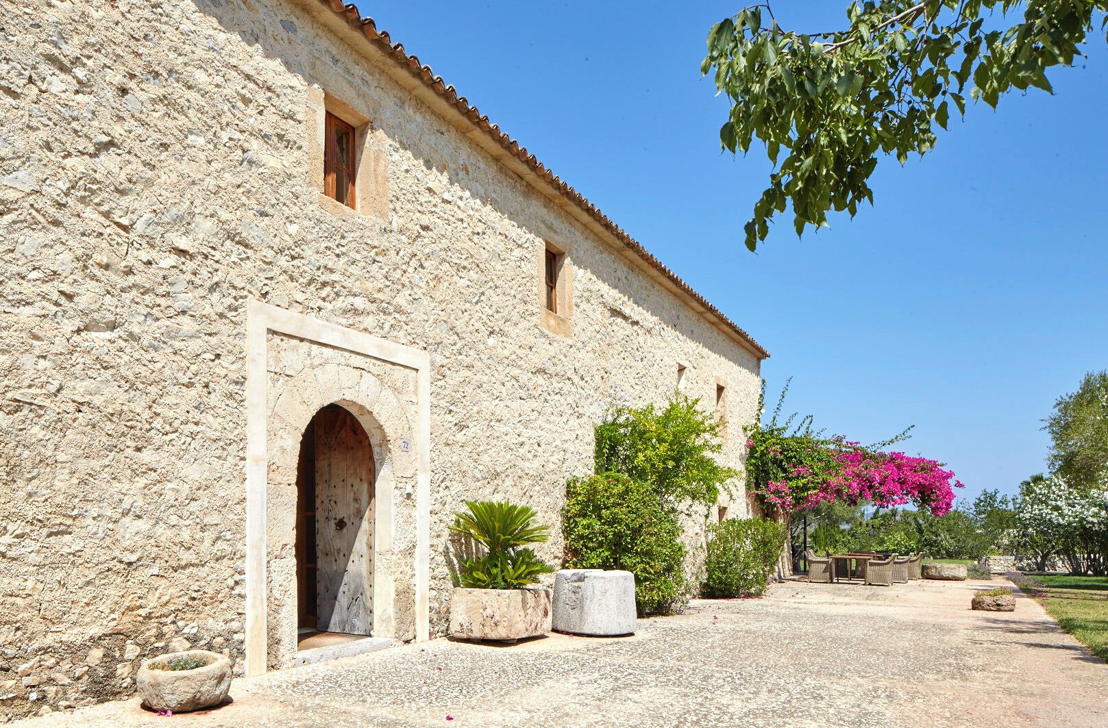 Fachada de la propiedad