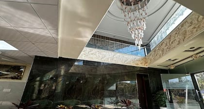 Minta Hotel and Banquet