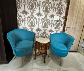 Signature Room | Interior