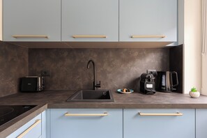 Fridge, stovetop, dishwasher, electric kettle - Gramsci Baveno (Baveno)