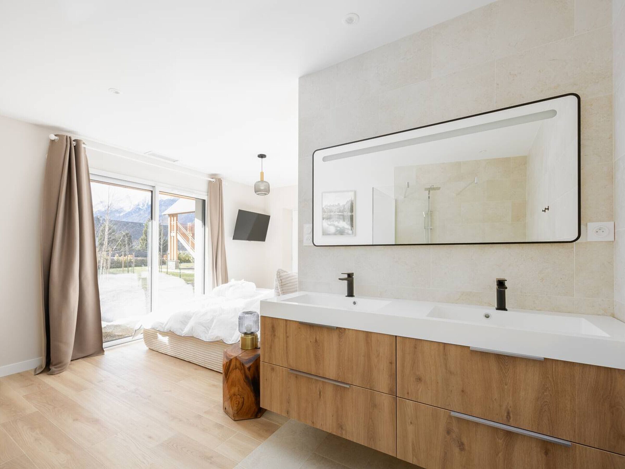 2 bedrooms, free WiFi