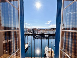 Interior - Large fisherman's house near beach - 4 terraces, WiFi, parking (Port Grimaud)