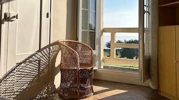 Tabla de planchar con plancha