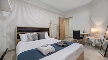 House, Balcony | Free WiFi