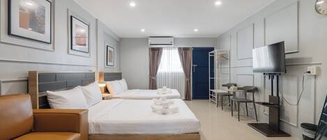 Bügeleisen/Bügelbrett, kostenloses WLAN